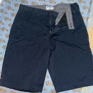 Billabong classic navy blue men’s shorts. Worn once.